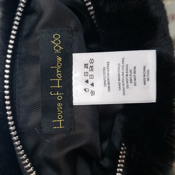 House of Harlow 1960 Black Faux Fur Wristlet with Shearling Trim Gloves, M/L - Picture 4 of 6